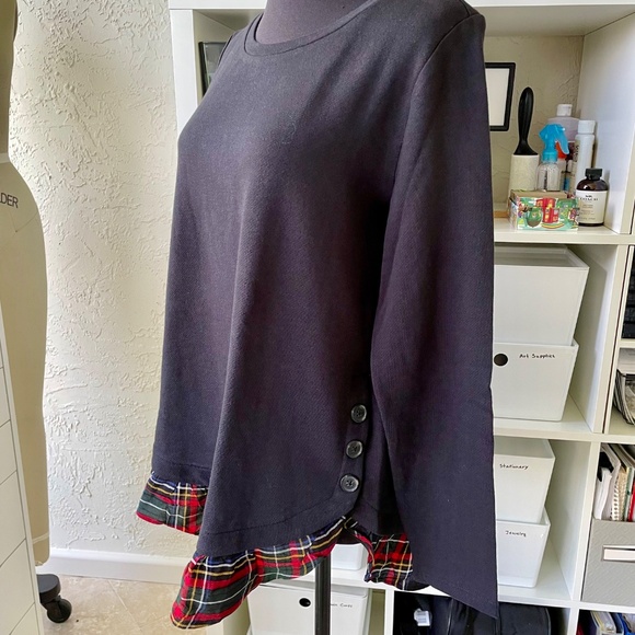 Loft Plaid Ruffle Top Size M NEW! - Picture 4 of 5